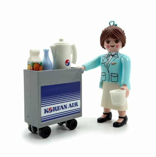 [Playmobil] Playmobil Korean Air Exclusive edition Flight Attendant 4-99 71018