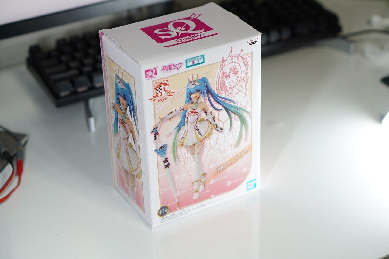 Hatsune Miku Racing ver. Racing Miku 2015! SQ figure Banpresto authentic in hand