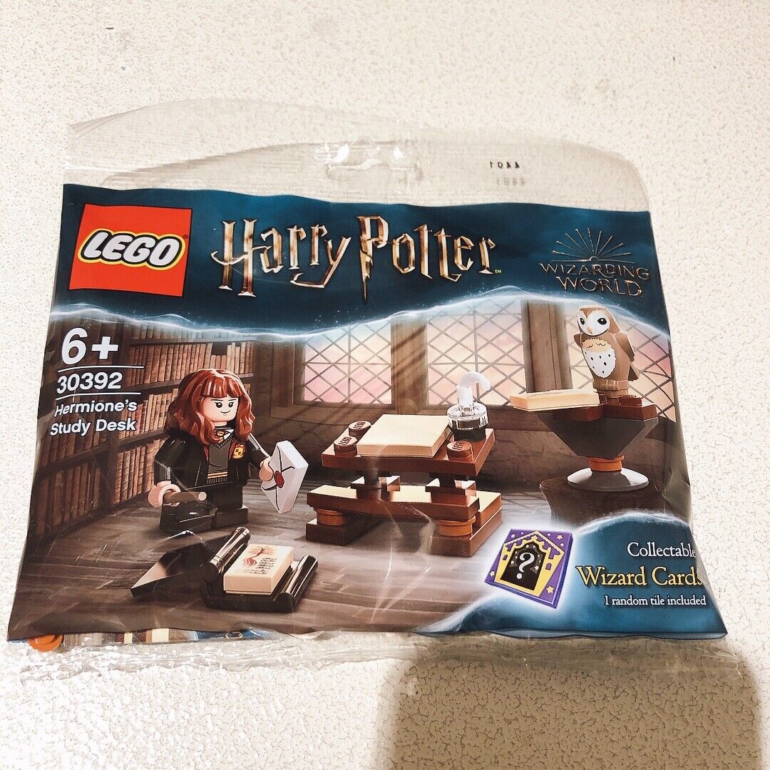 [LEGO] LEGO Harry Potter Hogwarts Hermione’s Study Desk NEW Fast shipping