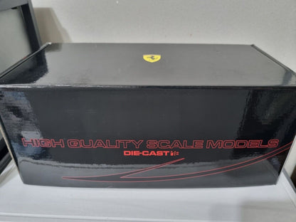 BBR  1:18 Ferrari F12 Tdf Avus White/Gold Wheel Full Opening Limited 30 Pcs