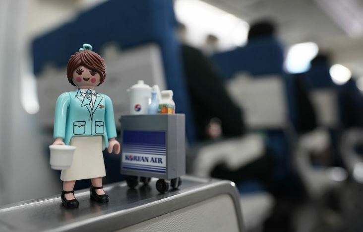 [Playmobil] Playmobil Korean Air Exclusive edition Flight Attendant 4-99 71018