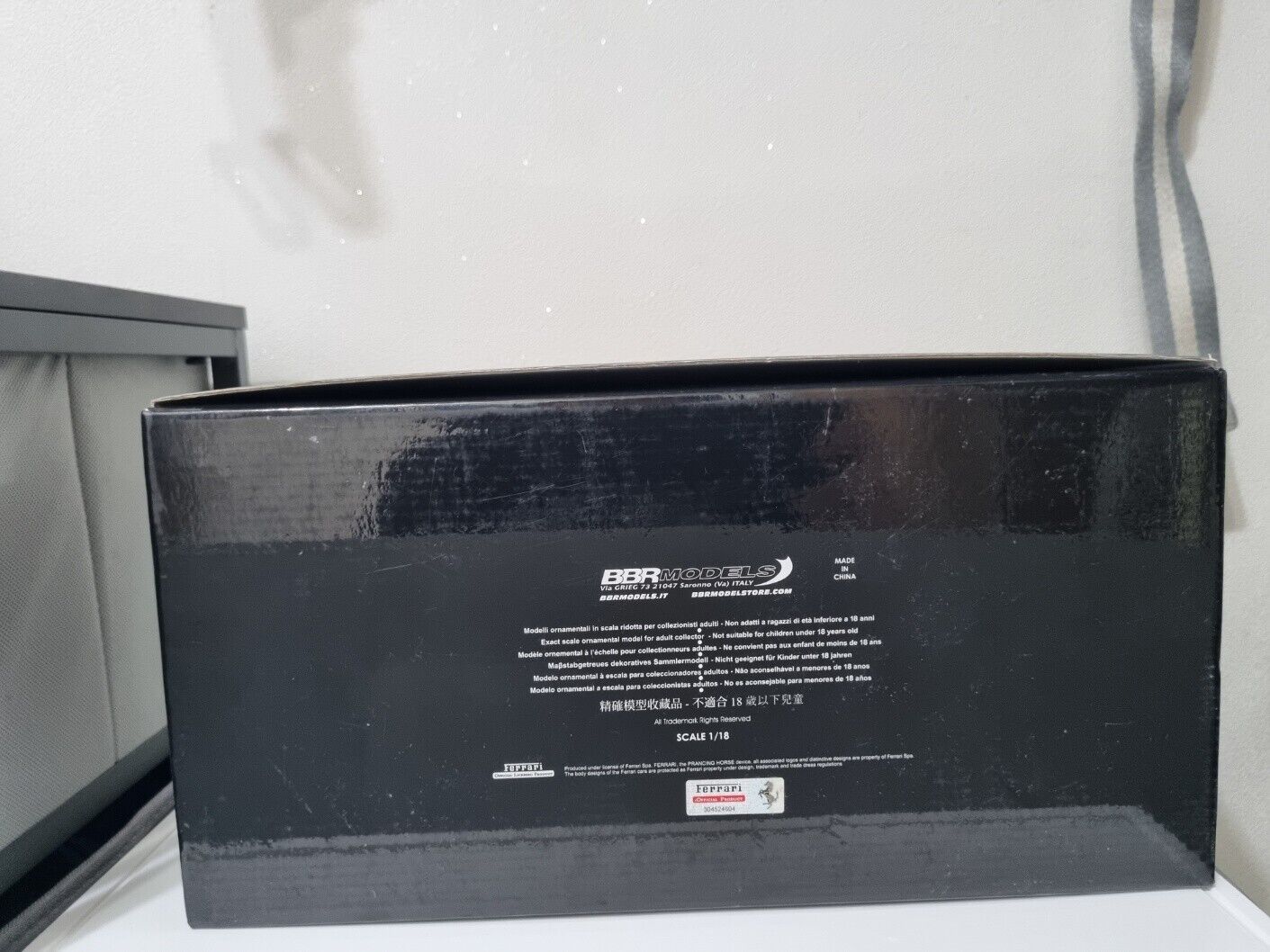 BBR  1:18 Ferrari F12 Tdf Avus White/Gold Wheel Full Opening Limited 30 Pcs