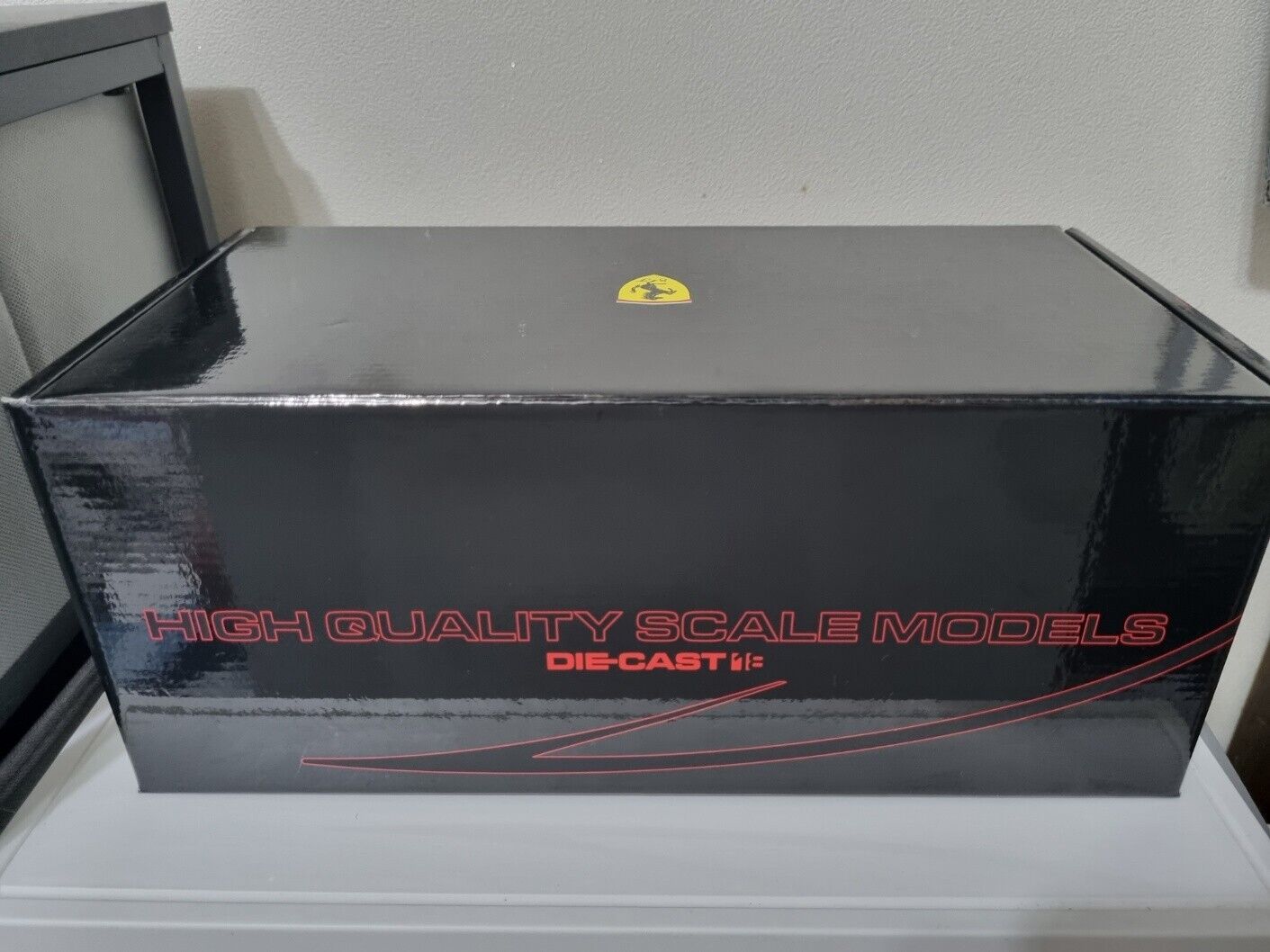 BBR  1:18 Ferrari F12 Tdf Avus White/Gold Wheel Full Opening Limited 30 Pcs