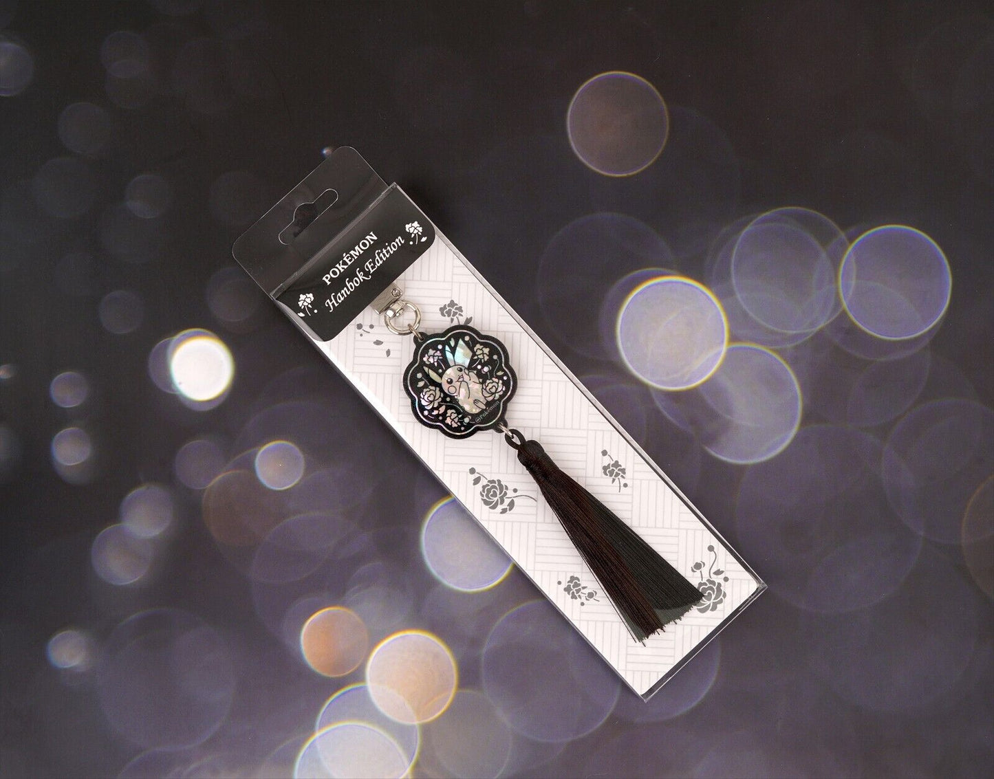 Pikachu Keychain Hanbok Edtion mother-of-pearl lacquerware Keyring