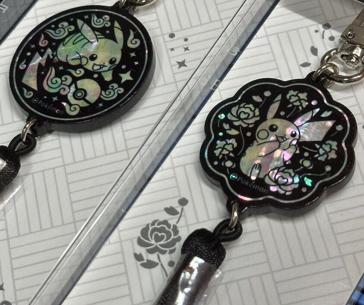 Pikachu Keychain Hanbok Edtion mother-of-pearl lacquerware Keyring