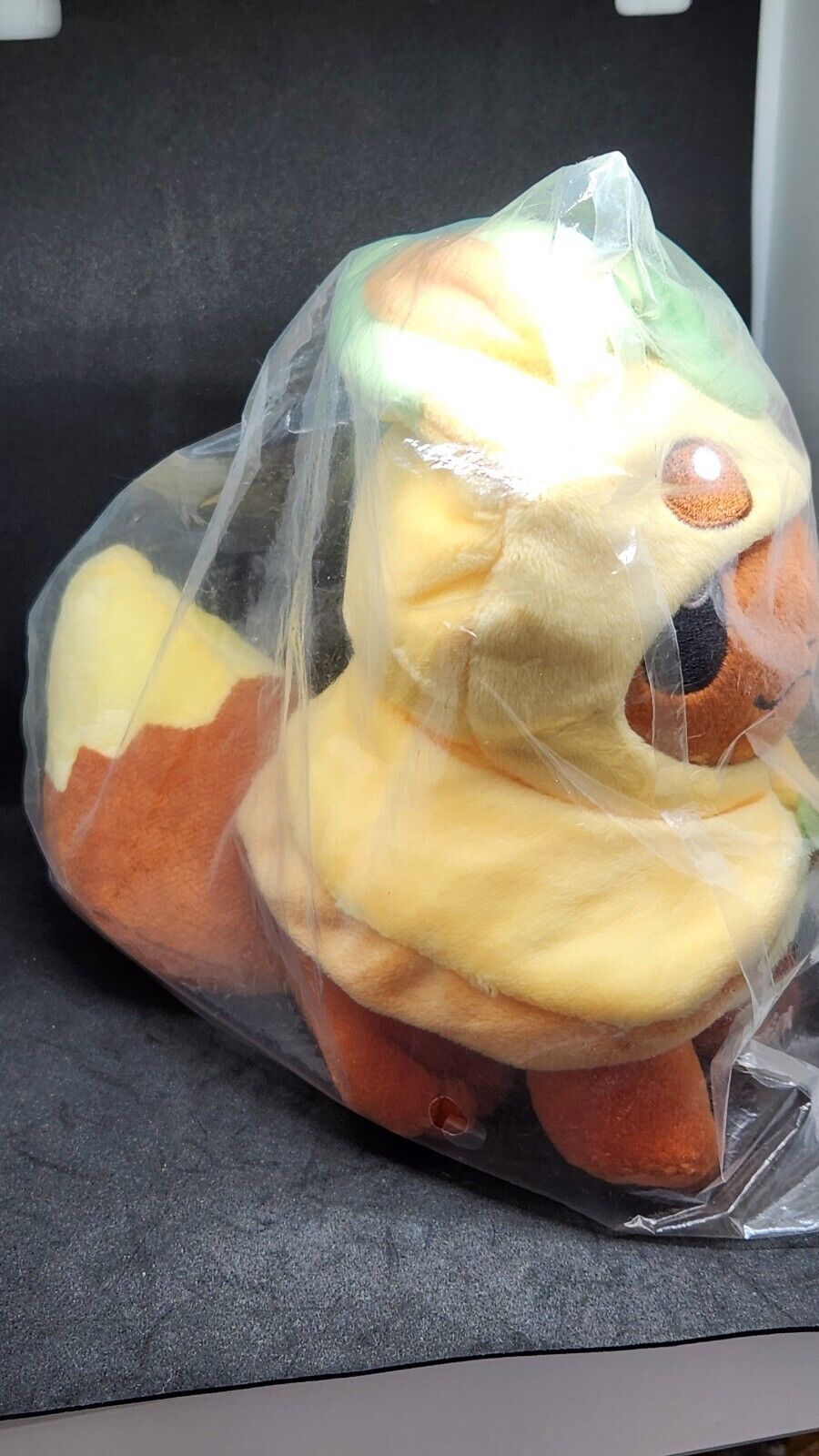 Eevee Poncho Leafeon Plush Pokemon Center Plush doll Sealeds