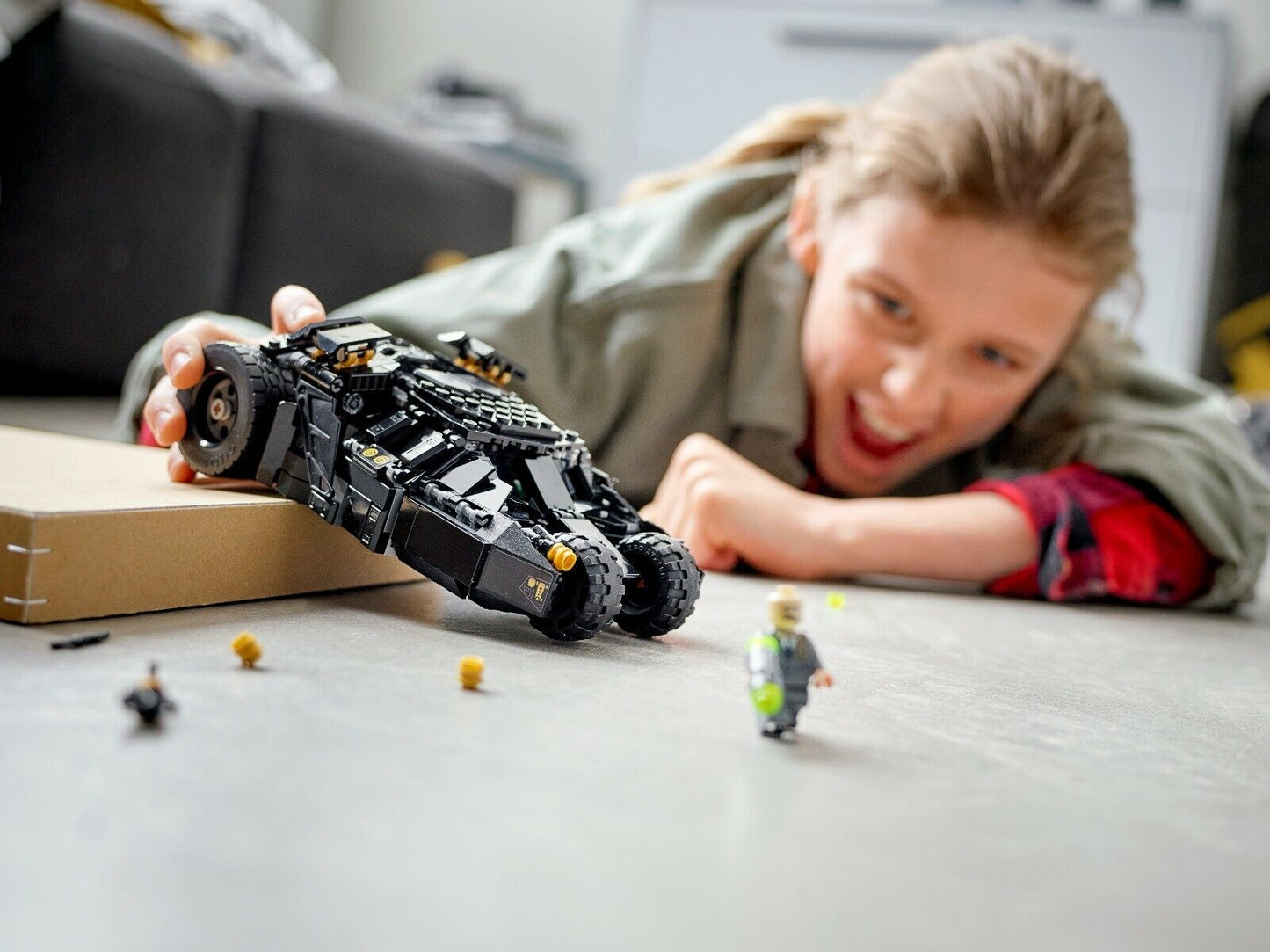 LEGO THE DARK KNIGHT TRILOGY DC Batman Batmobil Tumbler Scarecrow Showdown 76239